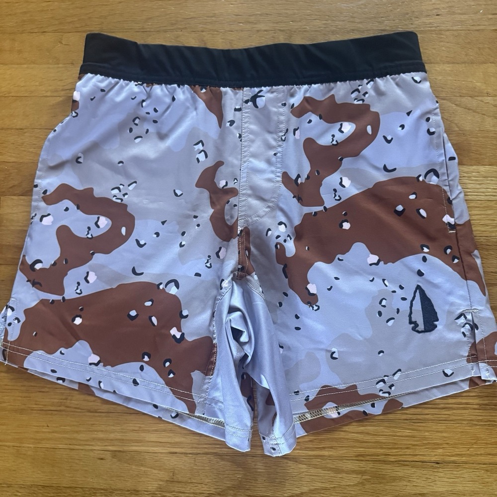 TACHUNTFISH Shorts Mens Small Desert Camo Tan Athletic Gym Training Fighting THF